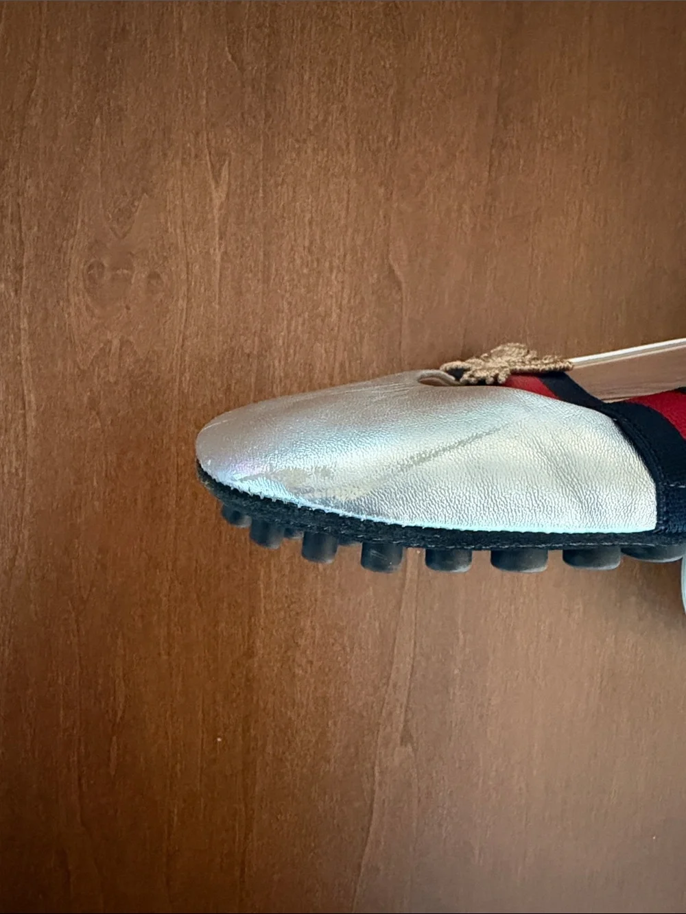 Women’s Gucci Leather Ballet Flats, size 39EU, silver
